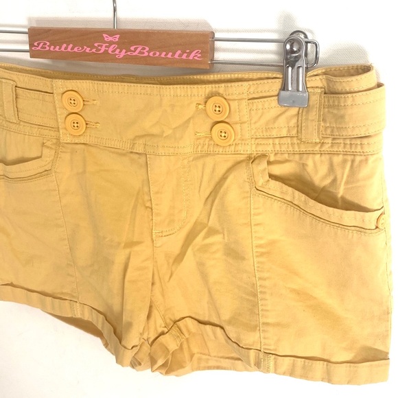 Candies Shorts Chino Mid Rise Flat Front Pockets Cargo Outdoor Yellow, Size 7 - Picture 3 of 6